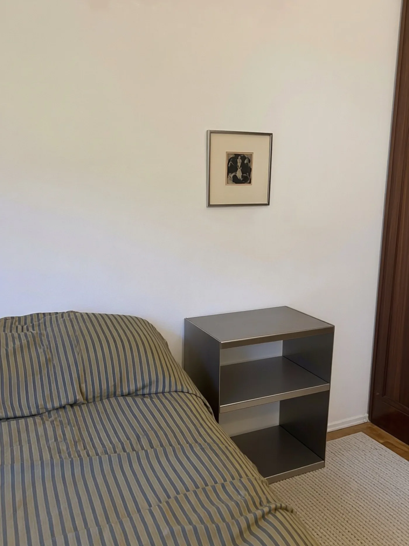 Rivet Box Table — תמונה 4